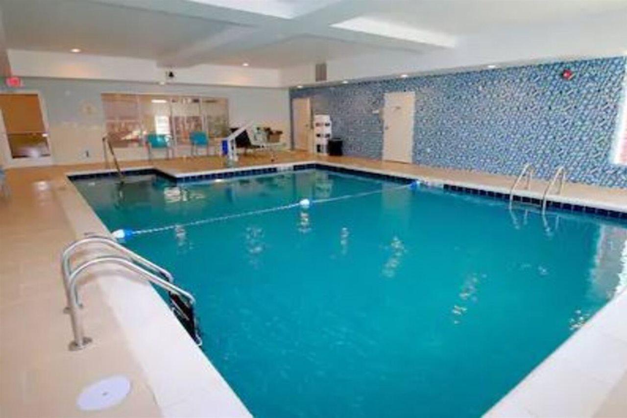 Hampton Inn- Suffolk Esterno foto