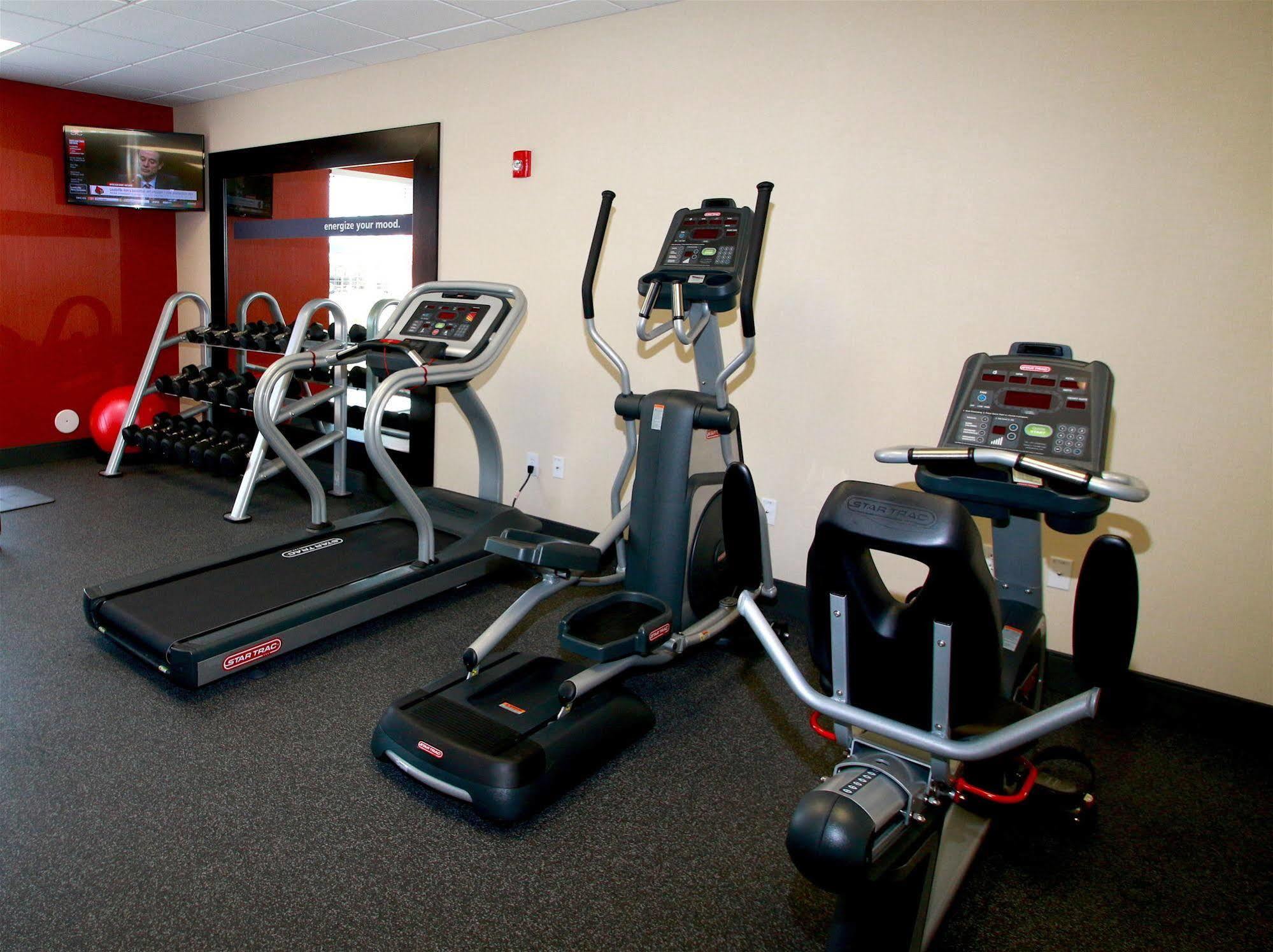 Hampton Inn- Suffolk Esterno foto
